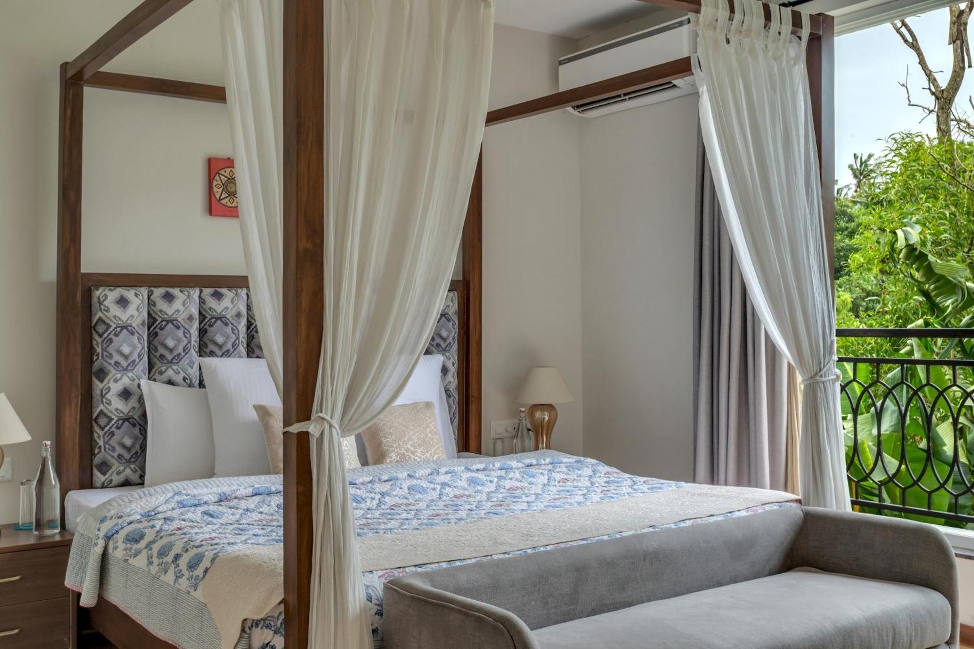 Villa Firefly By Tisyastays Nagoa Extérieur photo